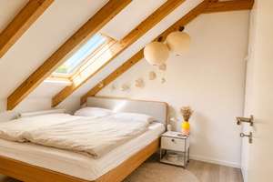 Moderne Dachgeschosswohnung –  3,5-Zimmer in Untermenzing – Manzostraße 52, 80997 Allach, München – Vorschaubild 11