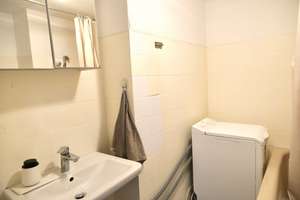 Exklusive 2-Zimmer- Dachgeschosswohnung in zentraler Lage von Düsseldorf- Bilk! 
Frei ab 01.03.2026! – Die vollständige Adresse der Immobilie erhältst du vom Anbieter., 40223 Bilk, Düsseldorf – Vorschaubild 4