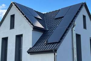 Design trifft Gemütlichkeit: Kernsaniertes Juwel mit Terrasse, High-End-Ausstattung, PV & Klima – Kreuzhaldenstraße 47, 70329 Hedelfingen (Ortsteil), Stuttgart – Vorschaubild 25