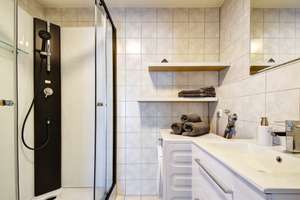 Property thumbnail 16