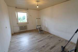 Vielseitiges Mehrfamilienhaus mit vier Wohneinheiten, großem Garten und Entwicklungspotenzial – Die vollständige Adresse der Immobilie erhältst du vom Anbieter., 64319 Pfungstadt – Vorschaubild 10
