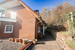 Großzügige Villa mit 360 m² Wohnfläche & Einliegeroption – ruhige Lage nahe Köln – Die vollständige Adresse der Immobilie erhältst du vom Anbieter., 51491 Overath – Vorschaubild 3