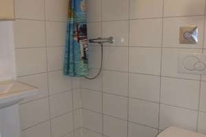 Apartment möbliert im Dachgeschoss mit Terrasse  In Flingern Nord – Lindenstraße 144, 40233 Flingern Nord, Düsseldorf – Vorschaubild 5