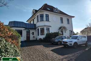 Villa mit angrenzender Gewerbeeinheit (Büro/Praxis) – Oberbergischer Kreis – Vorschaubild 1