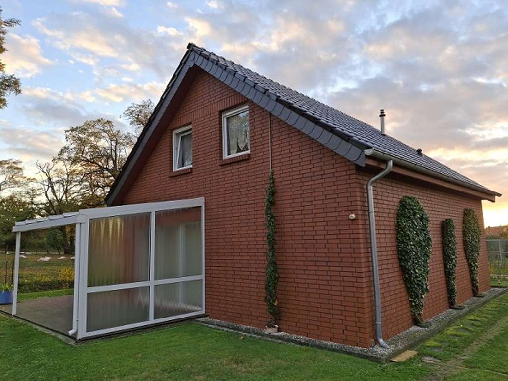 Immobilie in Bismark (Altmark) - Der Platz auf der Terrasse ist schon frei. - Bild 4