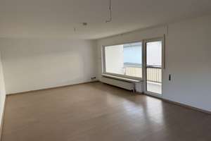 Erstbezug - Frisch renovierte 5 Zimmer Wohnung in ruhiger Lage – Schulstr. 90, 65468 Trebur – Vorschaubild 2