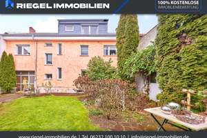 Sie hier? Wir auch! Attraktives Zweifamilienhaus in beliebter Wohnlage in Brühl – Die vollständige Adresse der Immobilie erhältst du vom Anbieter., 68782 Brühl – Vorschaubild 2