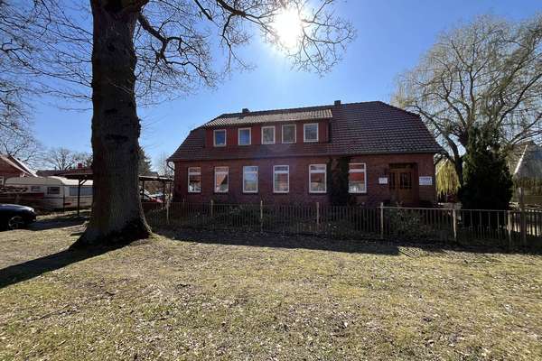 Charmantes Landhaus mit ELW., Wiese & Garten XXL - ideal für Handwerker & Tierliebhaber. Wundervoll!