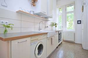 Exklusive, hochwertig möblierte 4-Zimmer Altbauwohnung in Wiesbaden – Die vollständige Adresse der Immobilie erhältst du vom Anbieter., 65187 Südost, Wiesbaden – Vorschaubild 3