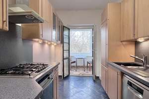 Property thumbnail 12