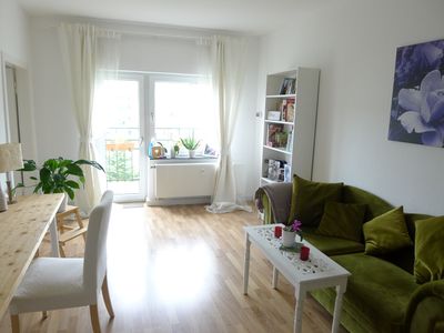 Düsseltal-Zoo. sehr schöne, ruhige 2,5 Zi. mit hohen Decken im Altbau von privat