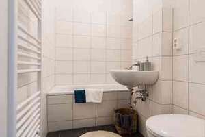 renovierte 1 Raumwohnung – Amalie-Dietrich-Platz 9, 1169 Gorbitz-Süd, Dresden – Vorschaubild 2
