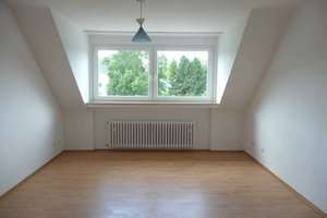 Ruhige DG-Wohnung mit guter Anbindung zur City – Gahlensche Straße 178g, 44809 Hamme, Bochum – Vorschaubild 3