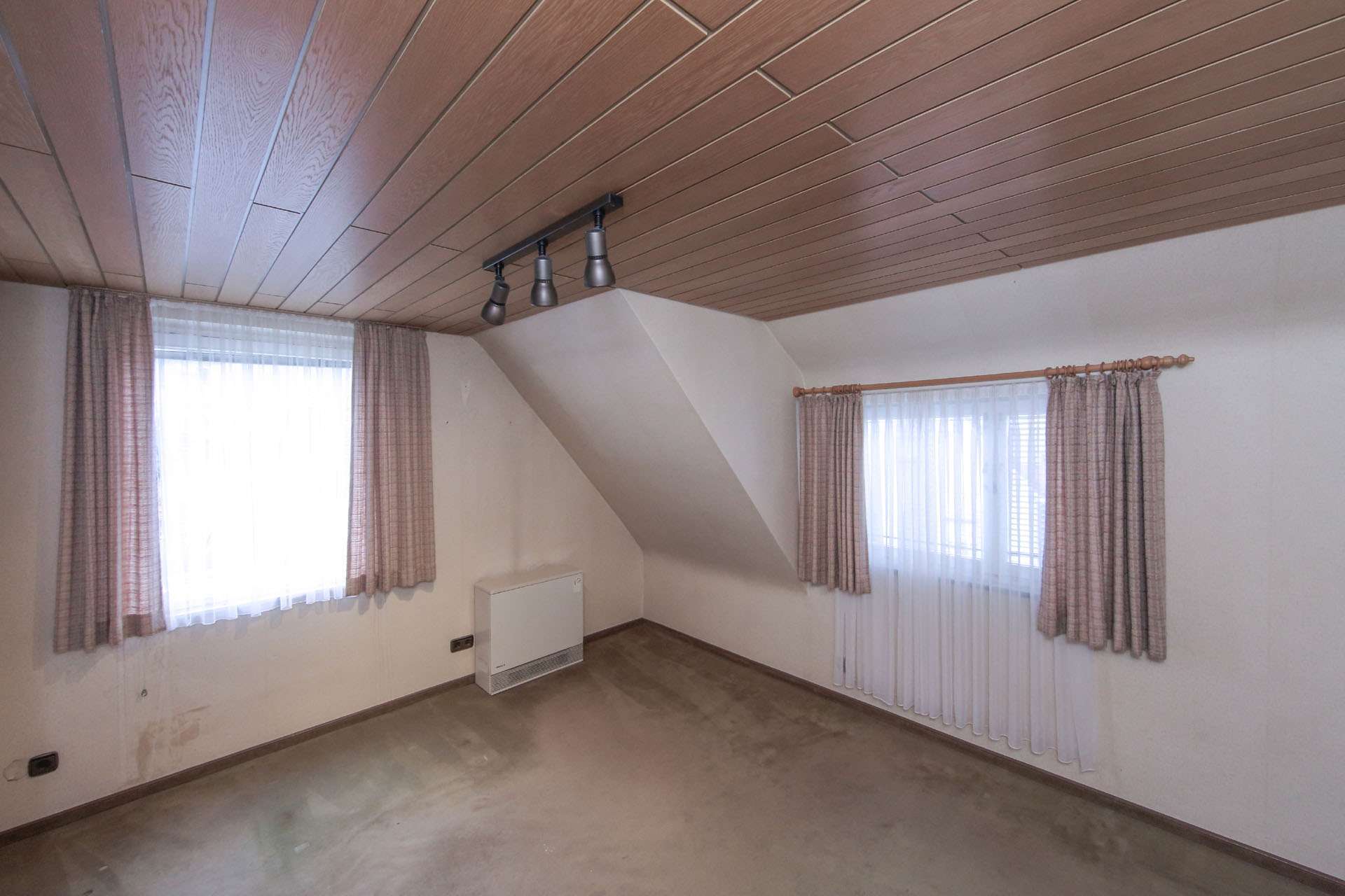 Immobilie in Oberkochen - CHARMANTES EINFAMILIENHAUS IN OBERKOCHEN - Bild 0