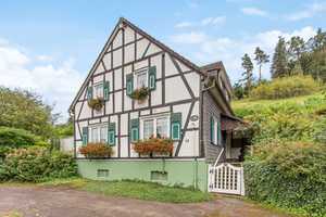 ***Freistehendes EFH***FERIENHAUS*** in idyllischer Lage am
 Biggese – Olpe (Kreis) – Vorschaubild 1