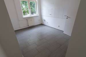 Großzügige 4-Zimmer-Wohnung in Kassel – ideal für WG, Berufstätige oder Familien! – Zentgrafenstraße 180, 34130 Kirchditmold, Kassel – Vorschaubild 11