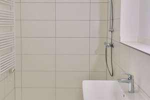 2 MONATE MIETFREI* Neubau Hannover KRONSRODE: EBK, Fußbodenhzng, Loggia, Gäste-WC, Keller, Lift, TG – Kattenbrookstrift 51, 30539 Bemerode, Hannover – Vorschaubild 7