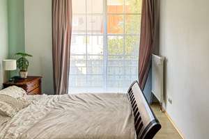 Endlich genug Platz: Herrliche 5 - Zimmer DHH mit Terrasse, Garten, EBK, 2 Bädern und Doppelgarage – Amselstr. 22, 85356 Freising – Vorschaubild 8