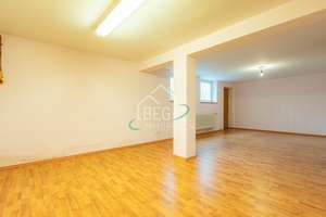 Property thumbnail 25