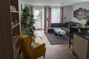 Lichtdurchflutete 3-Zimmer-Wohnung mit 2 Balkonen & Smart Home in Augsburg nahe Reese-Park  – Die vollständige Adresse der Immobilie erhältst du vom Anbieter., 86156 Kriegshaber, Augsburg – Vorschaubild 2