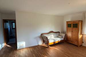 Schöne und ruhige 3-Zimmer-Wohnung mit Parkplatz und großer Terrasse in Esslingen am Neckar – Strümpfelbacher Steige 19, 73732 Wiflingshausen, Esslingen am Neckar – Vorschaubild 2