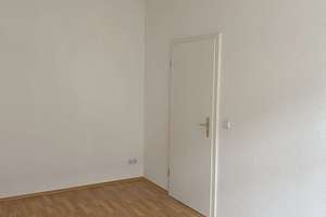 Gemütliche 2-Zimmerwohnung mit EBK in Stadtfeld-Ost! – Ebendorfer Straße 43, 39108 Stadtfeld Ost, Magdeburg – Vorschaubild 12