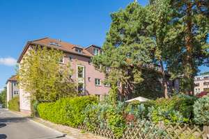 Wohlfühloase mit aufwendig modernisiertem Badezimmer