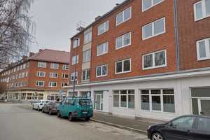 2-Zimmerwohnung in zentraler Lage – Adelheidstr. 20/22, 24103 Kiel – Vorschaubild 1