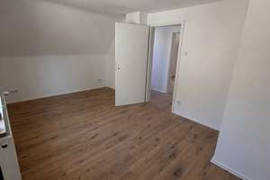 Gepflegtes 4,5-Zimmer Einfamilienhaus in Wiesensteig – Die vollständige Adresse der Immobilie erhältst du vom Anbieter., 73349 Wiesensteig – Vorschaubild 5