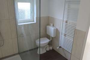Eckhaus mit Garten und 2 Eingängen,  Treppenlift sowie 2 separaten WC's in guter Lage – Die vollständige Adresse der Immobilie erhältst du vom Anbieter., 45896 Hassel, Gelsenkirchen – Vorschaubild 8