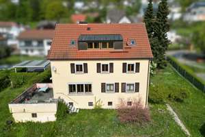 Gepflegtes Mehrfamilienhaus mit 3 Wohneinheiten und großem Garten
