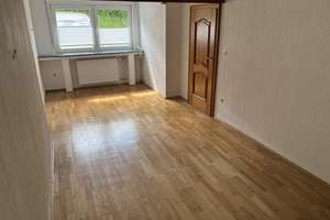 Einfamilienhaus mit Doppelgarage in Niedersetzen – Die vollständige Adresse der Immobilie erhältst du vom Anbieter., 57078 Niedersetzen, Siegen – Vorschaubild 9