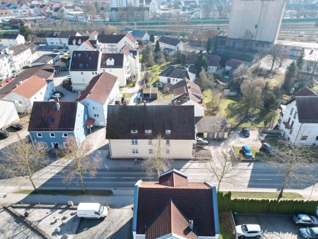 Immobilie in Plattling - Attraktive Kapitalanlage mit Sanierungsbedarf - Bild 1