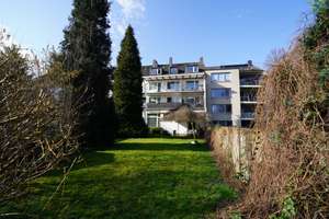 Viel Platz für den Alltag in dieser modernisierten Erdgeschosswohnung mit Garten in Düsseldorf – Die vollständige Adresse der Immobilie erhältst du vom Anbieter., 40591 Wersten, Düsseldorf – Vorschaubild 3