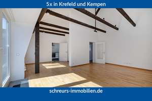 Wohnen mit Charakter – außergewöhnliche Dachgeschosswohnung mit großer Terrasse im Bismarckviertel
