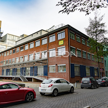 Flexible Raumaufteilung I Doppel-/Hohlraumboden I Elektrischer Sonnenschutz