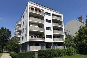 1,5-Zimmer-Wohnung mit Südbalkon im beliebten Kissingenviertel in Pankow – vermietet
