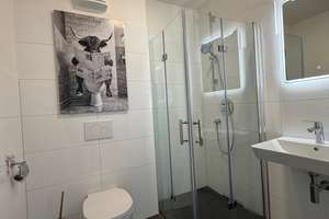 Stilvoll eingerichtete und hochwertig möblierte 2-Zimmer-Apartment in der Peliserker Straße 2 – Peliserkerstraße 2, 52068 Adalbertsteinweg, Aachen – Vorschaubild 4