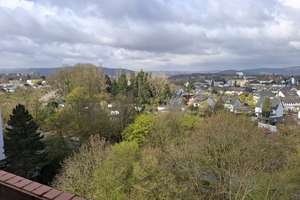 4-Zimmer-ETW incl. TG-PKW-Stellplatz mit super Aussicht