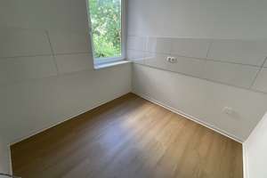 Frisch renovierte 2 Zimmer-Wohnung mit modernisiertem Wannenbad – Eutiner Str. 22, 23554 Sankt Lorenz Nord, Lübeck – Vorschaubild 6