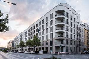 Große 3-Zimmer-Wohnung mit 2 Balkonen – Zum Gipelhof 12, 60594 Sachsenhausen-Nord, Frankfurt am Main – Vorschaubild 9