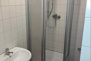 Auch für Jobcenter (4 Personen)!  3-Zimmer Wohnung im 5. OG ohne Aufzug. – Speyerer Str. 2, 90443 Nürnberg – Vorschaubild 8