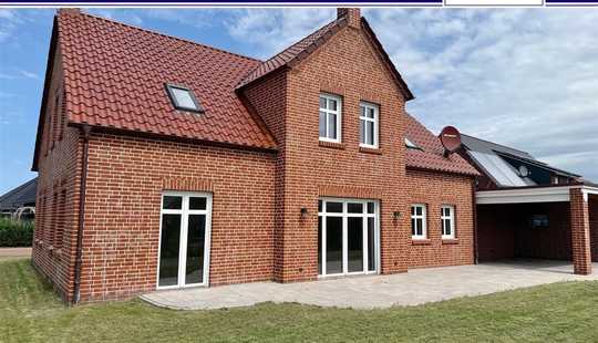 Bild von Neubau 2025 mit 2 Wohneinheiten im Klinkerstil – modernes Zweifamilienhaus in Norden