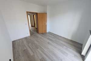 ++ wunderschöne 3-Raum Wohnung im Altbau mit Balkon in top-angesagter Gegend ++ – Margaretenstr. 28a, 9131 Chemnitz – Vorschaubild 14