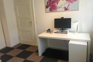 Möblierte 2-Zimmer-Wohnung in München-Giesing | ruhig & grün | WLAN inkl. | nur für 1 Person – Am Rosengarten 35, 81547 Neuharlaching, München – Vorschaubild 3
