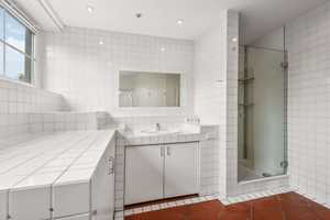 Schöne Maisonettewohnung mit Dachterrasse und eigenem Garten – Krefeld – Vorschaubild 11