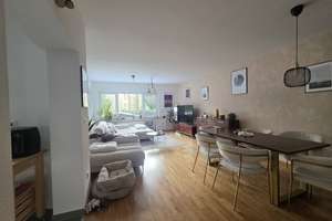 Gehobene 3-Zimmer-Wohnung in einem 2-Fam.Haus mit Klima.Pool, Sauna und Gartennutzung nach Absprache