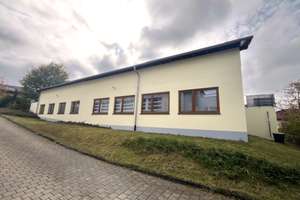 Modernes Wohn-und Geschäftshaus mit vielseitigen Nutzungsmöglichkeiten – Die vollständige Adresse der Immobilie erhältst du vom Anbieter., 78549 Spaichingen – Vorschaubild 28