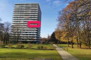 Von Privat: Sonnige, möblierte 2-Zimmer-Wohnung mit Panoramablick im Cosimapark – Klingsorstrasse 3, 81827 Englschalking, München – Vorschaubild 1