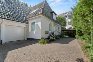 Bremen - Radio Bremen | Großzügiges Einfamilienhaus mit viel Potenzial – Die vollständige Adresse der Immobilie erhältst du vom Anbieter., 28329 Radio Bremen, Bremen – Vorschaubild 2